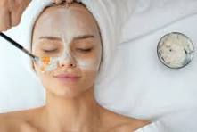 Deep pore cleansing, steam, extractions & a mask according to your skin type for the face, neck, décolleté and a relaxing shoulder massage.