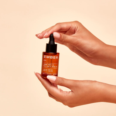 EMBER WELLNESS – FACIAL OIL 01