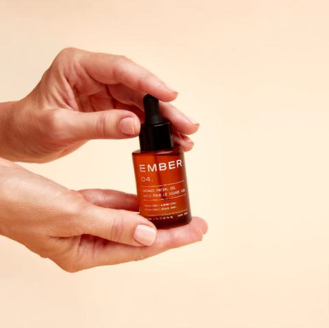 EMBER WELLNESS – FACIAL OIL 04