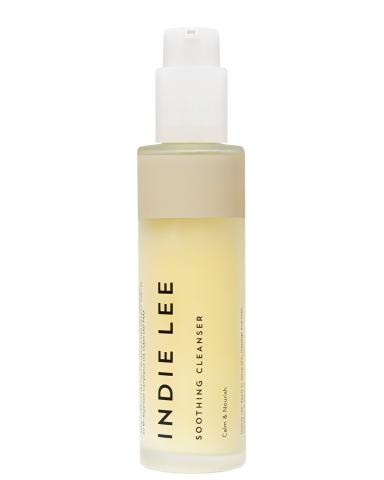 INDIE LEE – Soothing Cleanser