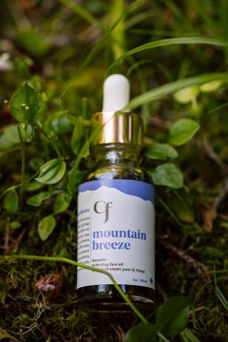 Mountain Breeze Hydrating Face Oil with Lavender | Clean Face Oilproduct picture